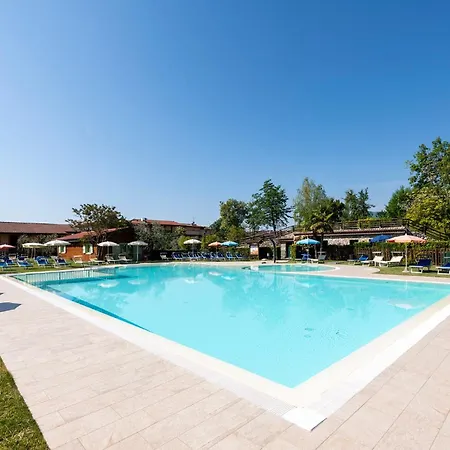 Hotell Pineta Campi Tremosine